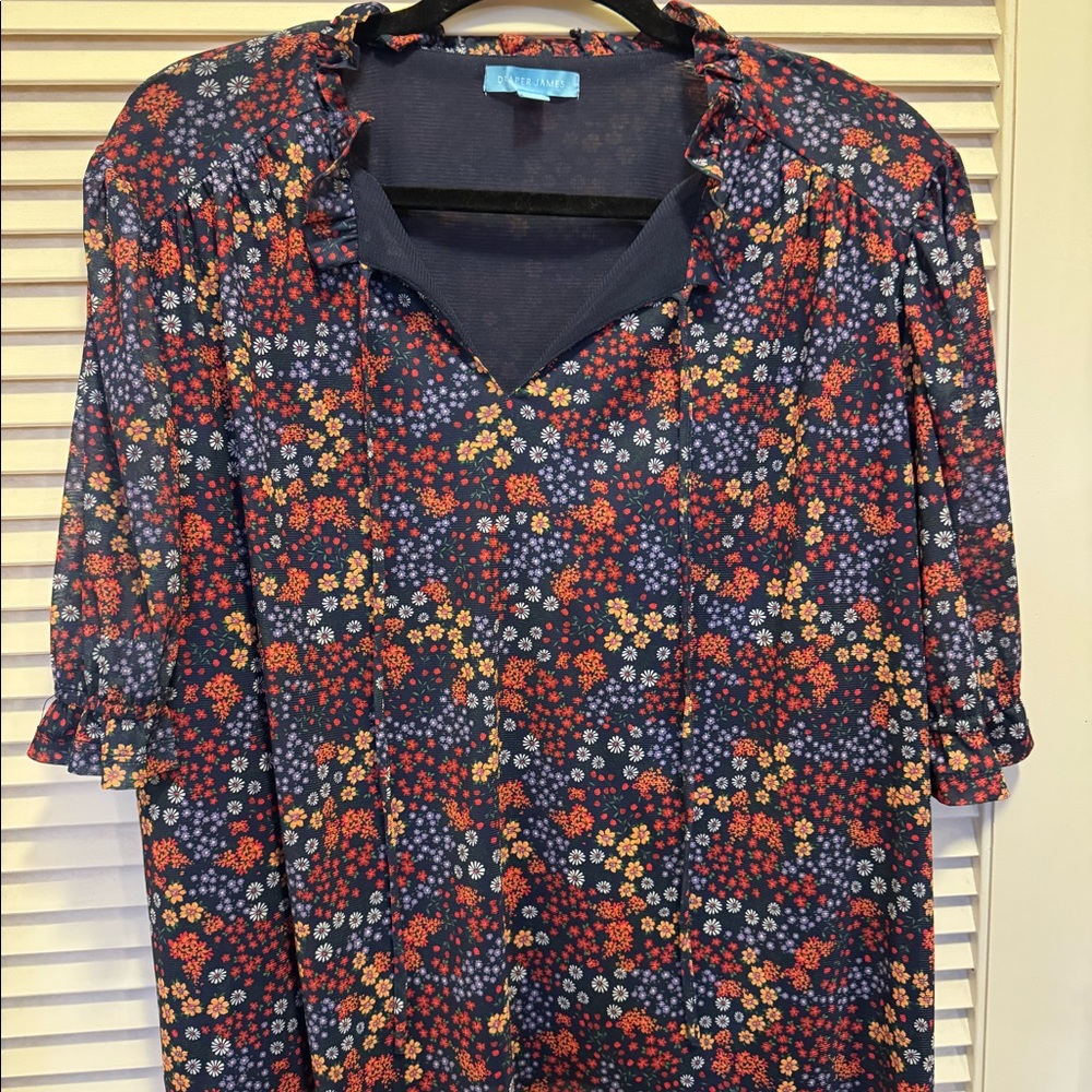Draper James navy floral top